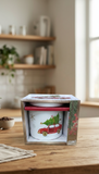 Taza de Porcelana Carro Rojo El Mundo De Sofía